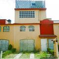 En Los Sauces, casa megaamplia