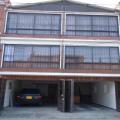 CASA REMODELADA Y AMPLIA EN EL BARRIO JAZMIN