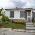 VENTA de bella CASA en VILLAS DE YARA 12-2174