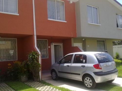 Vendo Linda casa ubicada en la Urbanizaci�n VI�A DE POMASQUI