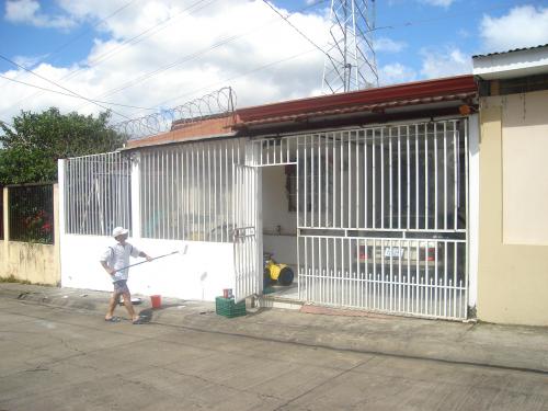 VENDO CASA EN SANTIAGO DEL MONTE (Tres R�os) Cartago