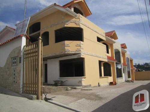 (Cv113 � 114) 3 Casas amplias sector Las Pencas