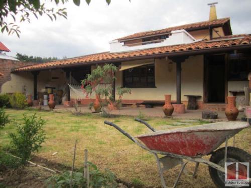 Hermosa casa de habitaci�n rustica sector Ord��ez Lasso