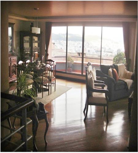 HERMOSO  Y AMPLIO DEPARTAMENTO QUITO TENNIS