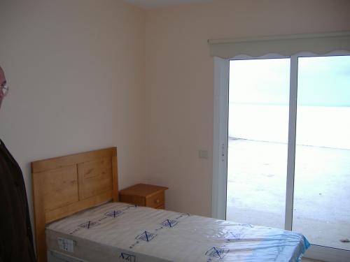 SE VENDE PISO DE DOS NIVELES  