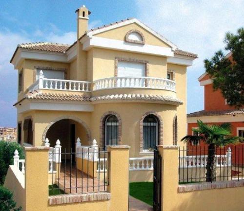 Chalet bahia golf 3 dormitorios 215.000 € campoamor orihuela