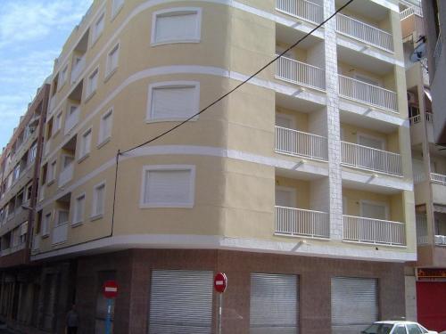 Apartamento isamar 2 dormitorios playa del cura, torrevieja