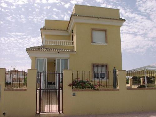 Chalet country golf 4 dormitorios dehesa de campoamor