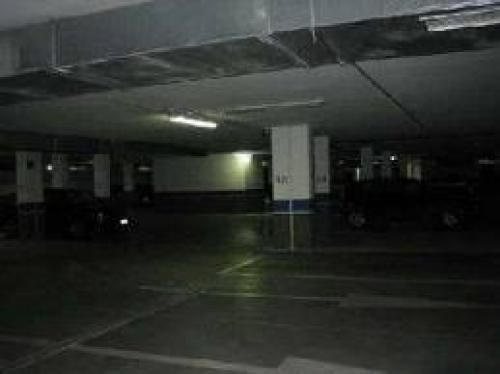 Venta de 2 parcelas de garaje en Barakaldo