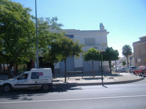 ULTIMO GRAN LOCAL EN PRIMERA LINEA DEL ALJARAFE