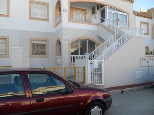 Torrevieja bungalow planta baja 2 dormitorios