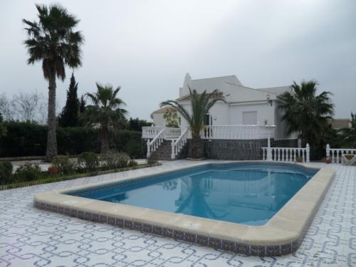 CHALET EN TORREVIEJA