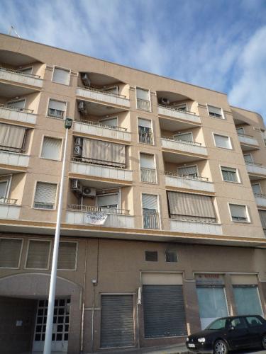 PISO EN ELCHE. CARRUS ESTE