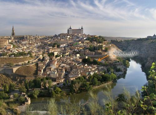 Se vende solar en Toledo centro 