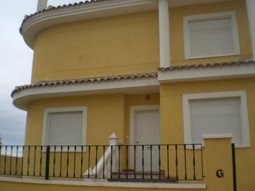 Gran oportunidad! En venta precioso chalet independiente en la zona