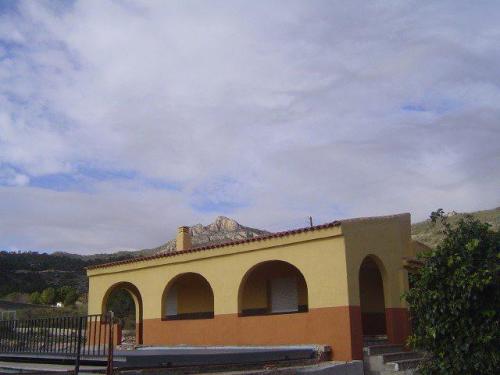 Casa de Campo en Sax cerca de Elda y Petrel en España