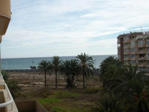 Piso en venta cerca del mar a unos minutos de