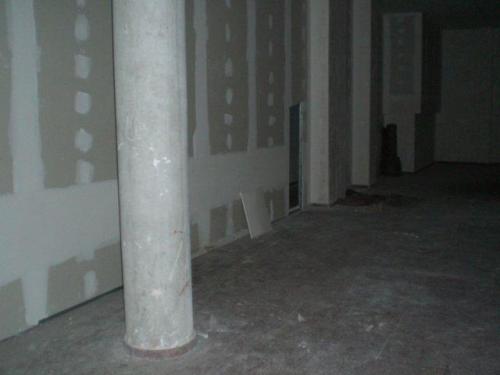 Local de 150 m2 en una excelente zona de Petrer.