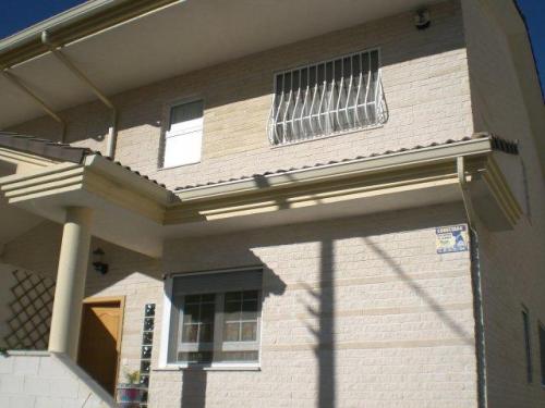 Precioso bungalow de 240 m2 divididos en tres plantas en