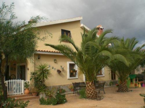 Precioso chalet de 240 m2 en Cañada del Fenaller (Alicante).