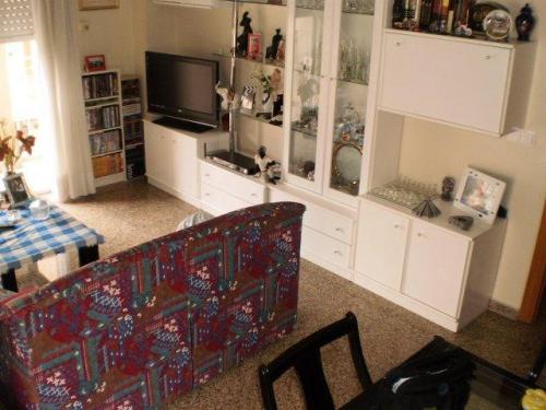 Piso 2 con ascensor zona frontera de Petrer. Dispone de