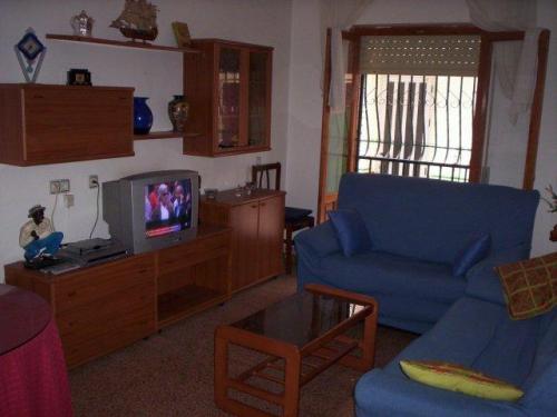 Piso seminuevo en planta baja dipone de un dormitorio amplio