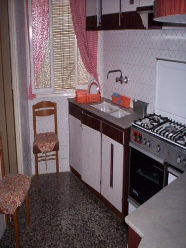 Vivienda muy amplia con 4 dormitorios amplia cocina amueblada y