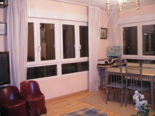 PISO EN VENTA EN GIJON. 75 M2 uTILES. TIENE TRES