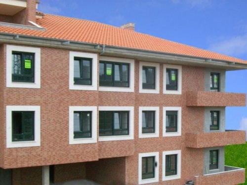 SE VENDEN PISOS OBRA NUEVA DE DOS HABITACIONES CON O