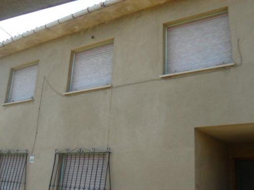 SE VENDE CASA RURAL DE DOS PLANTAS CON PAJAR ESTABLO