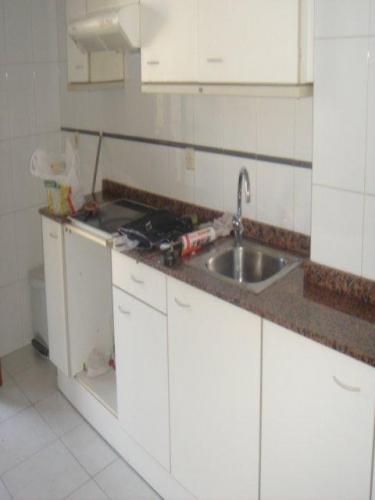 VENDE APARTAMENTO AMUEBLADO DE UNA HABITACION EN EL CENTRO DE