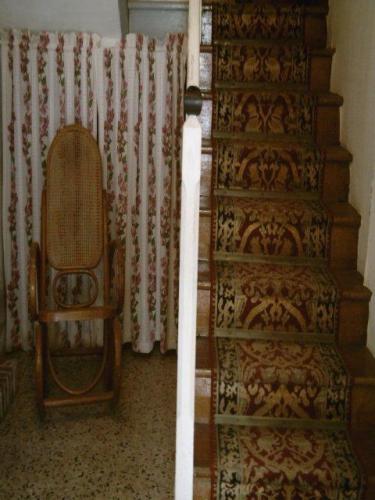 SE VENDE CASA EN SOMAO CON FINCA DE 1000 M2