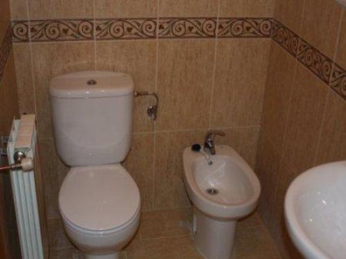 SE VENDE PISO A ESTRENAR EN AVENIDA DEL VALLE DE