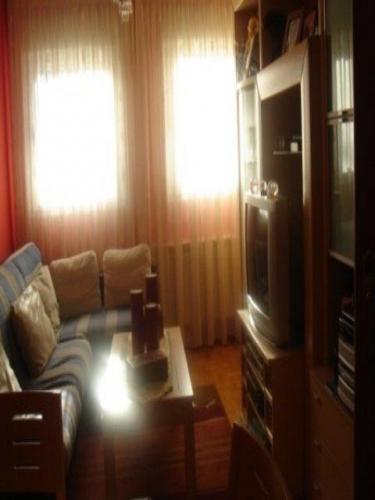 OCASION : PRECIO NEGOCIABLE VENDE PISO EN EDIFICIO EN EL