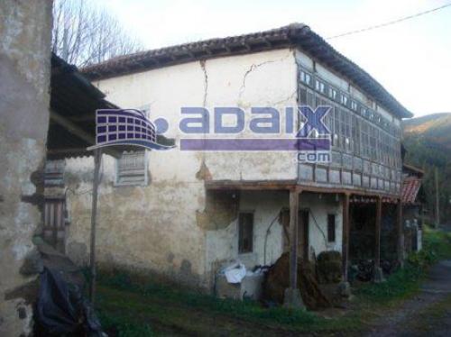 VENDE CASA PARA REHABILITAR CON PANERA PAJAR FINCAS Y MONTE