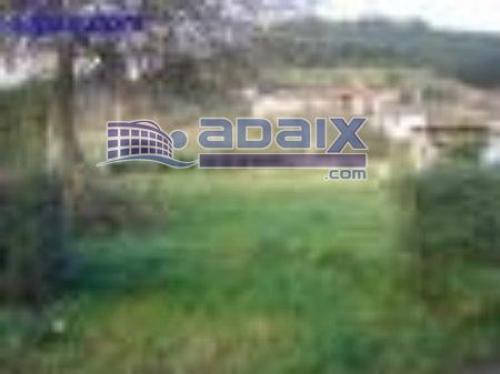 VENDE CABAñA DE PIEDRA CON FINCA EDIFICABLE TODA RODEADA POR