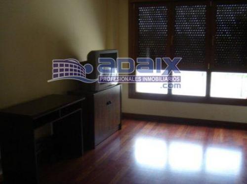 VENDE PRECIOSO DUPLEX EN ZONA COSTA CON DOS PLAZASDE GARAJE