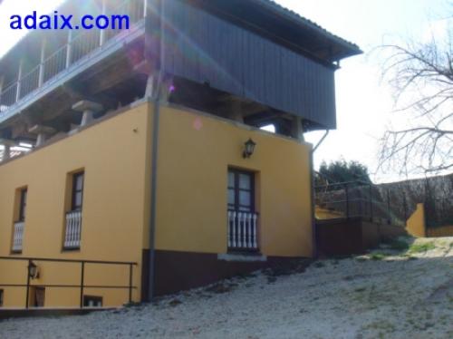 EDIFICIO COMPUESTO DE PANERA CON VIVIENDA EN LA PARTE DE