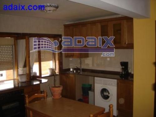 PISO TOTALMENTE REFORMADO A 1KM DE PRAVIA Y 8 KM