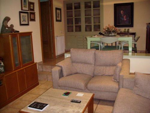 Piso de Venta en Badalona Zona de Casagemas (52.411.590 Pts)