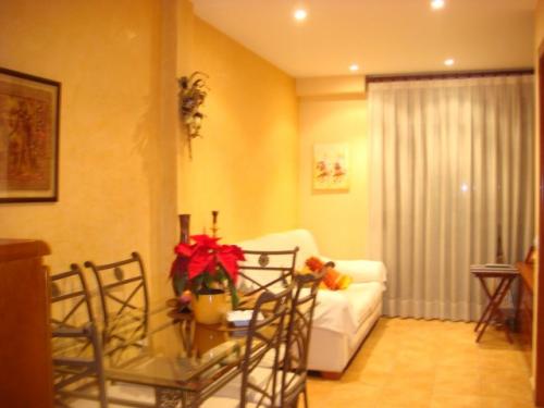 VIVA DE ALQUILER A 5 MINUTOS DEL CENTRO piso de