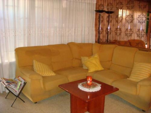 EN ZONA TRANQUILA Y CENTRICA Piso con ascensor en muy