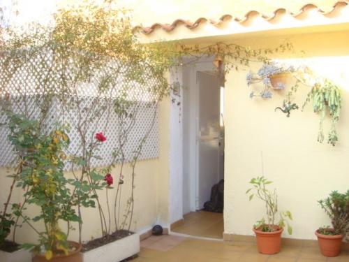 ESQUINERO CON ENTRADA INDEPENDIENTE Bonito piso en 1ª planta totalmente