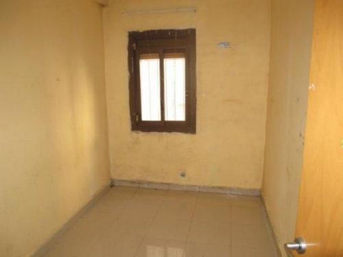 Piso en venta en Barcelona. Cerca de la parada de