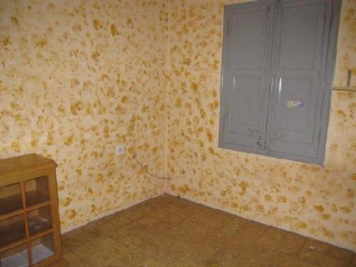 Piso en venta en Barcelona en el distrito de Sants-Montjuich.Segunda