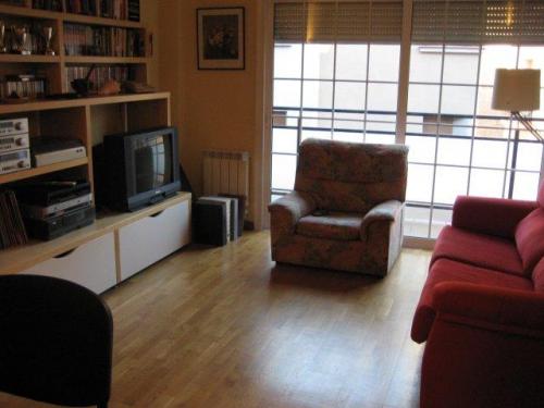 Piso en venta en Sants junto carretra de Sants. 71