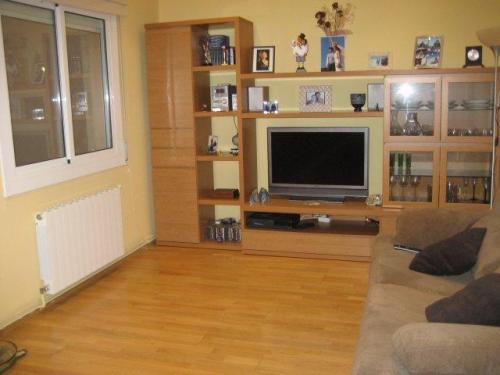 Piso en venta en Sants Reformado. 67m2 exterior ascensor. 3