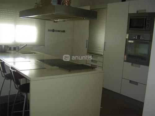 Atico Duplex de Venta en Badalona Zona Centro (65.722.470 Pts)
