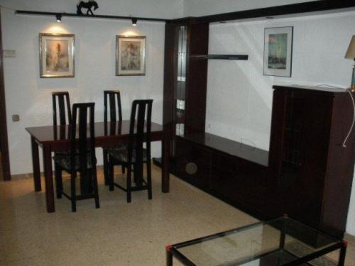 Piso en venta en Zona Franca. 71 m2 utiles 3