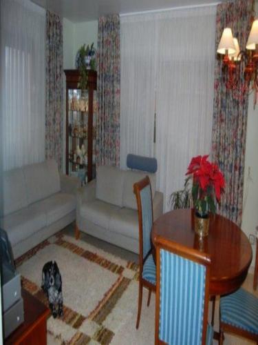 Piso de Venta en Badalona Zona de Lloreda (55.739.310 Pts)